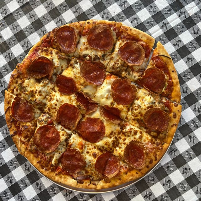 The Deluxe Pizza | 10".