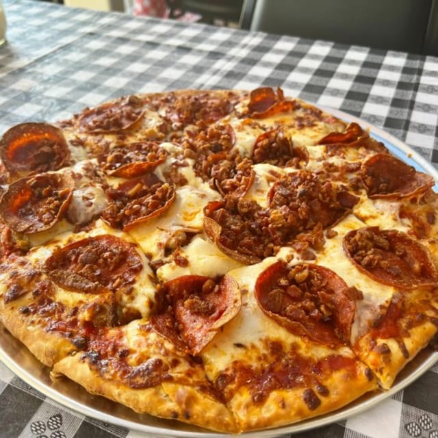 The Meat Pizza | 18".